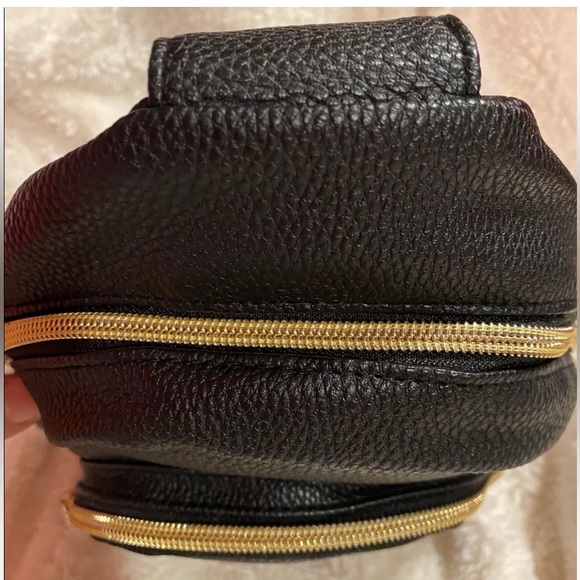 Justice Mini Backpack - Picture 3 of 4